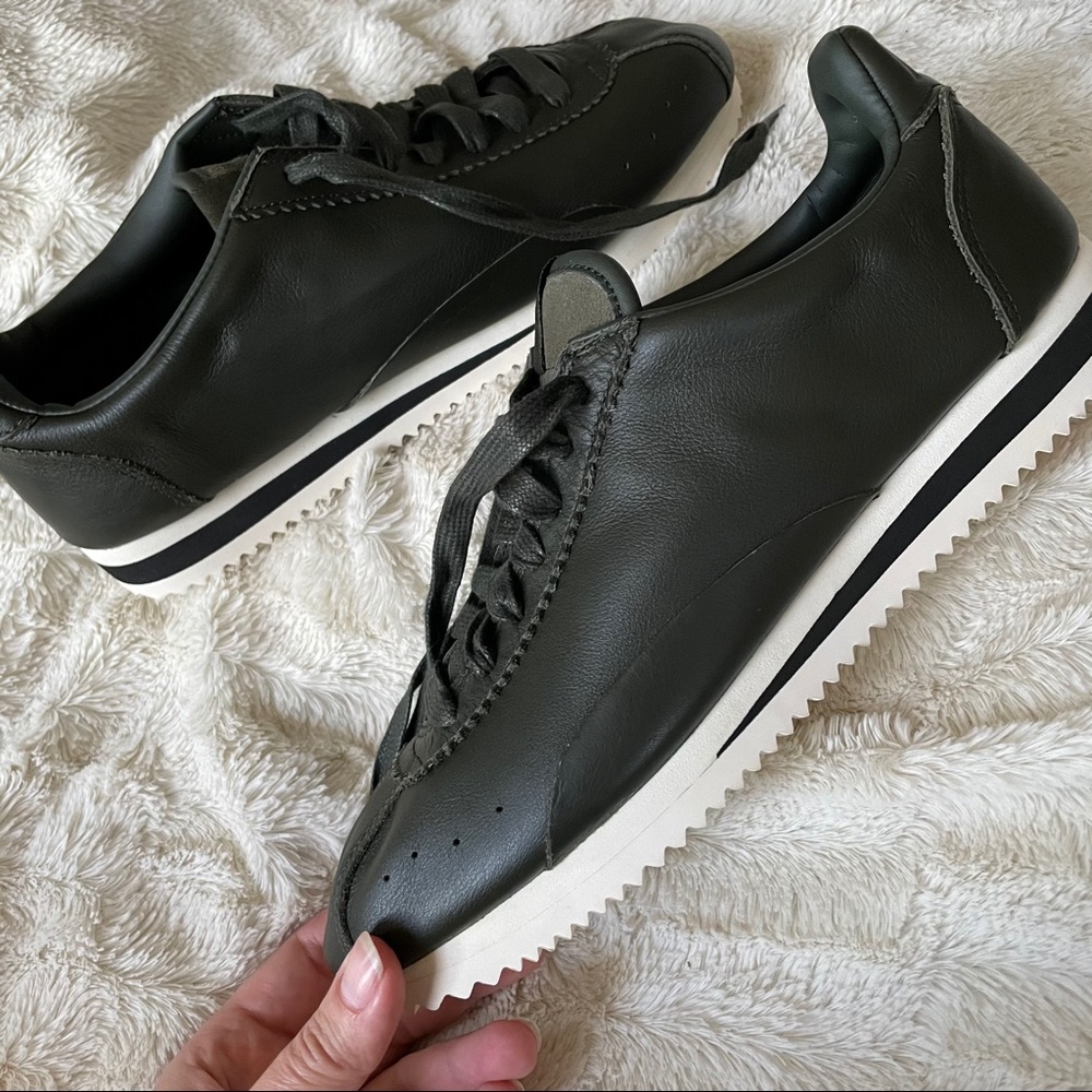 Nike Cortez premium swooshless (rare) - Picture 2 of 9